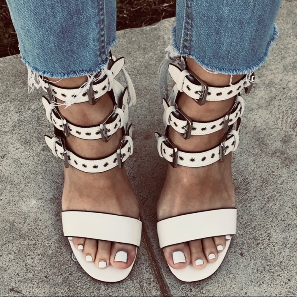 Women’s Size 8 Dolce Vita Chunky Heel